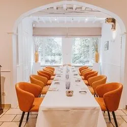 Een verzorgd hoofdgerecht in het restaurant.